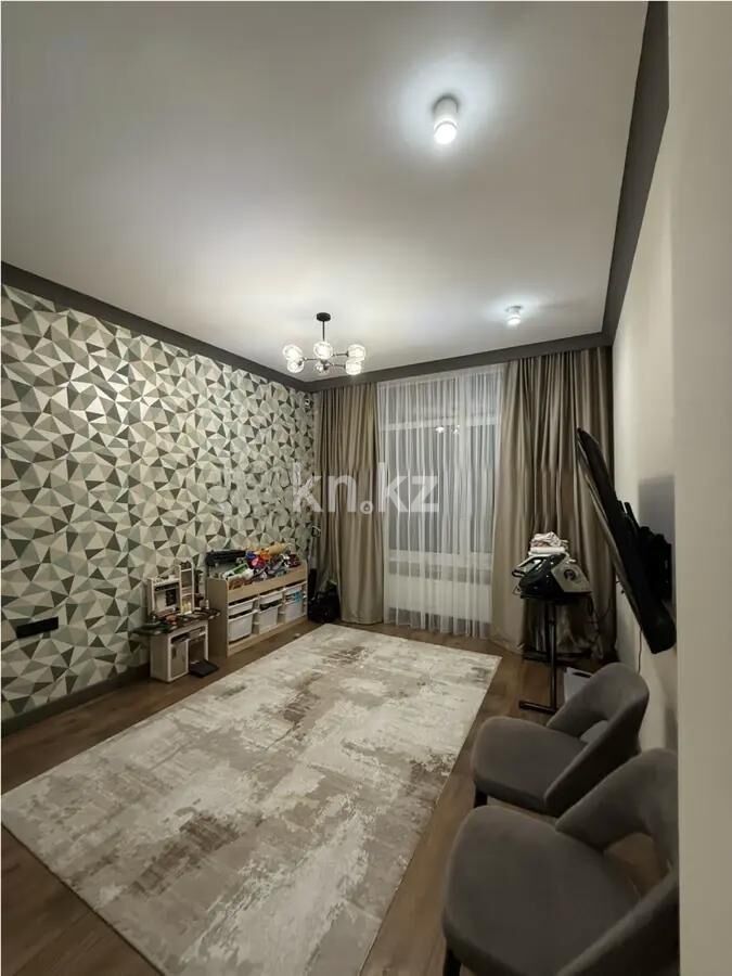 Продажа 4-комнатной квартиры, 137 м² - Продажа четырехкомнатных квартир в блочном доме в Казахстане - страница 3 фото 3 из 8