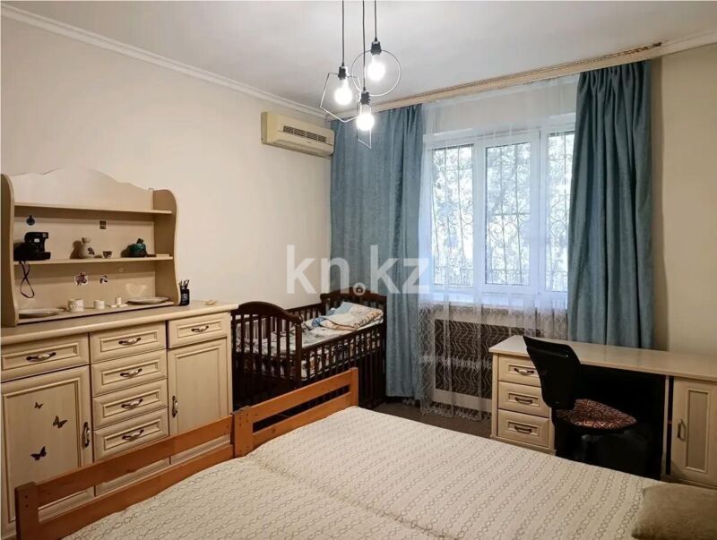 Продажа 3-комнатной квартиры, 67 м² - Продажа трехкомнатных квартир в кирпичном доме в Алматы фото 2 из 8