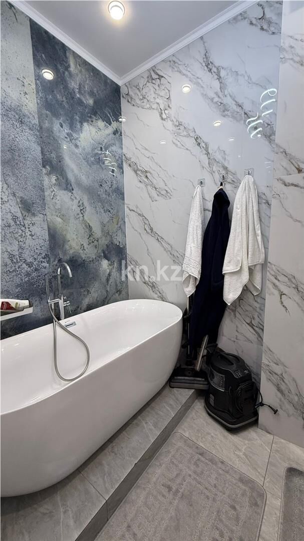 Продажа 3-комнатной квартиры, 107 м² - Продажа трехкомнатных квартир в блочном доме в Казахстане - страница 21 фото 6 из 12