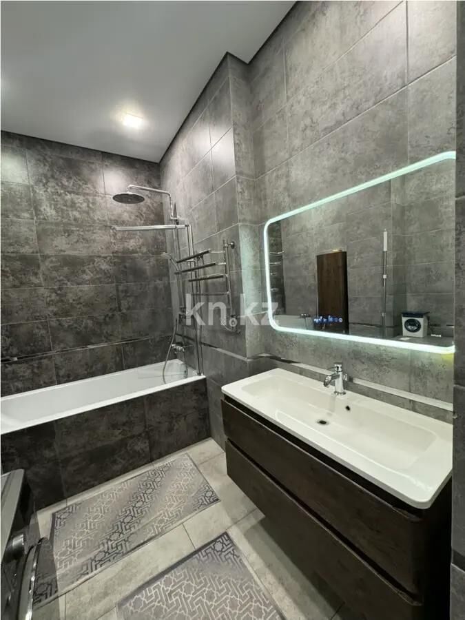 Продажа 3-комнатной квартиры, 90 м² - Продажа квартир в монолитно-каркасном доме в Караганде - страница 9 фото 5 из 9
