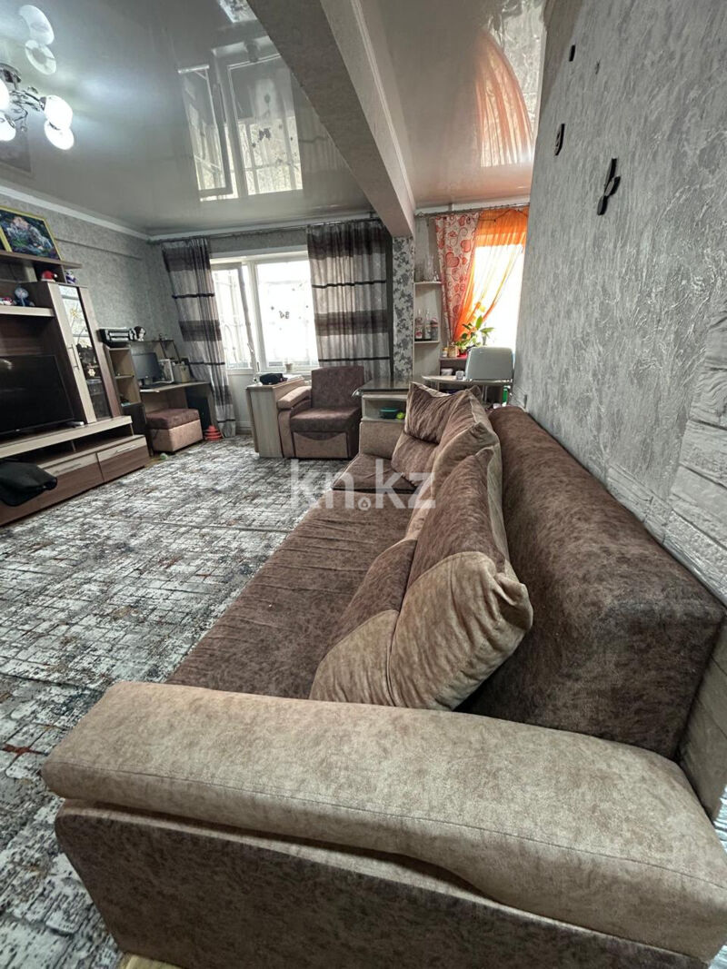 Продажа 2-комнатной квартиры, 46.2 м² - Продажа недвижимости в Усть-Каменогорске - страница 3 фото 1 из 13