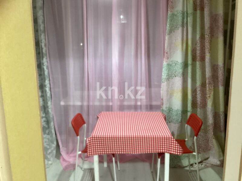 Аренда 1-комнатной квартиры посуточно, 41 м² - Аренда квартир посуточно в Алмалинском р-не Алматы - страница 2 фото 6 из 12