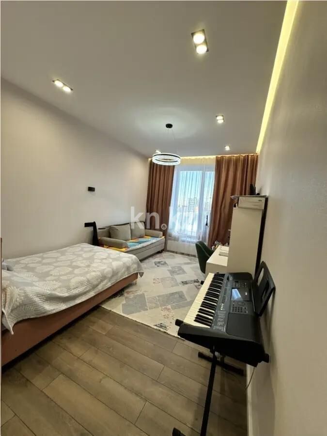 Продажа 4-комнатной квартиры, 101 м² - Продажа четырехкомнатных квартир в кирпичном доме в Казахстане - страница 23 фото 2 из 4
