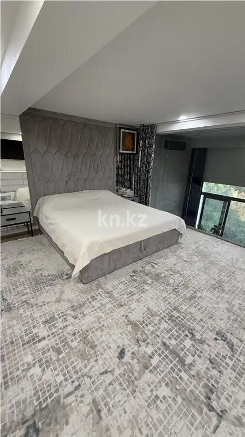 Продажа 4-комнатной квартиры, 110 м² - Недвижимость в Алматы фото 2 из 7