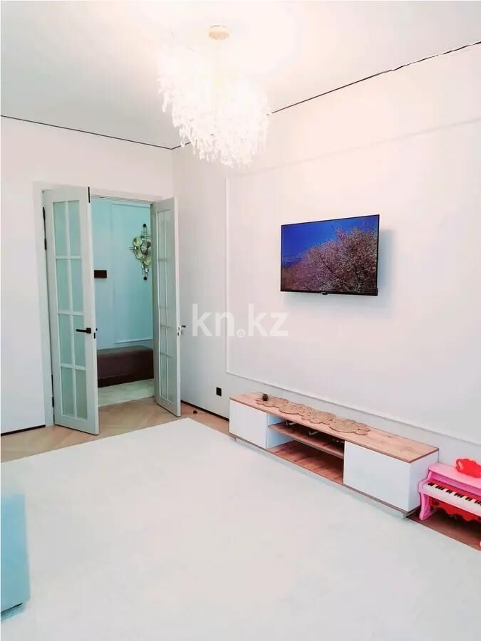 Продажа 1-комнатной квартиры, 44 м² - Продажа однокомнатных квартир в р-не Есиль Астаны - страница 27 фото 1 из 3