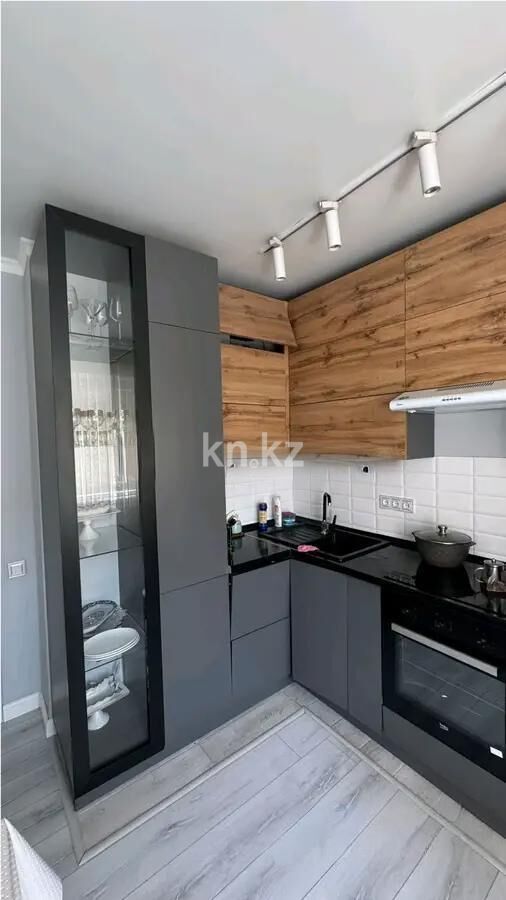 Продажа 2-комнатной квартиры, 63 м² - Продажа двухкомнатных квартир в панельном доме в Алматы - страница 23 фото 2 из 7