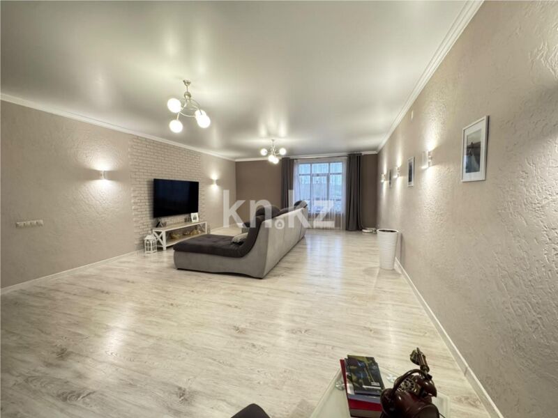 Продажа 4-комнатного дома, 367.4 м² - Продажа домов, коттеджей в Караганде - страница 4 фото 5 из 38