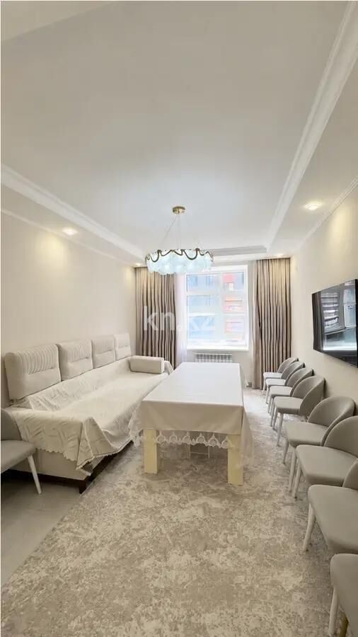 Продажа 4-комнатной квартиры, 110 м² - Продажа четырехкомнатных квартир в Караганде фото 1 из 7