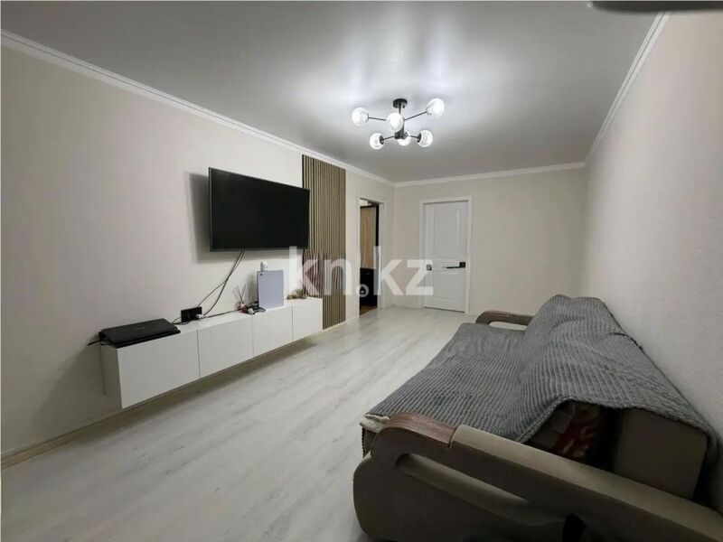 Продажа 2-комнатной квартиры, 43 м² - Продажа двухкомнатных квартир в панельном доме в Казахстане - страница 26 фото 1 из 4