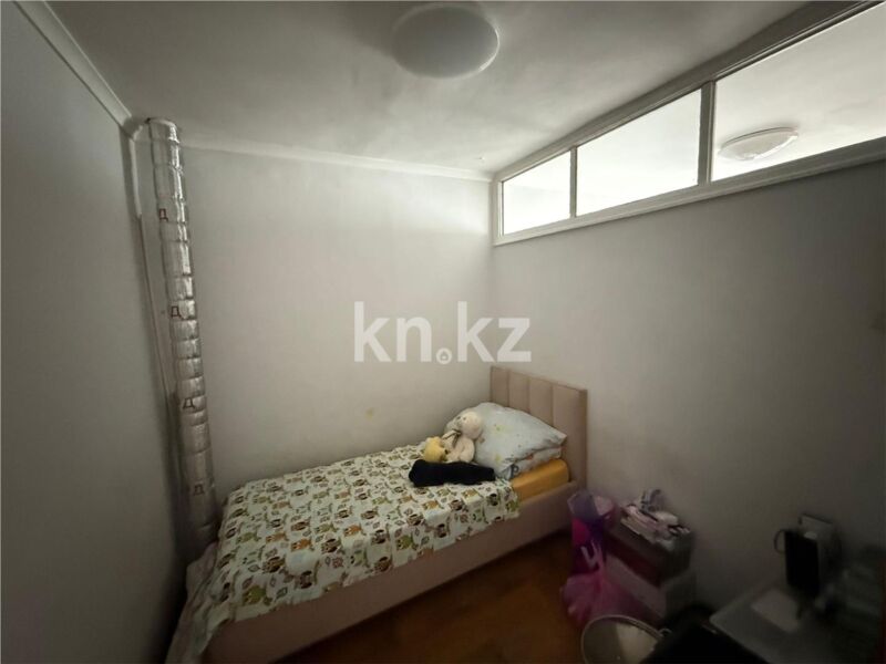 Продажа 3-комнатной квартиры, 44 м² - Продажа квартир в кирпичном доме в Караганде фото 4 из 10
