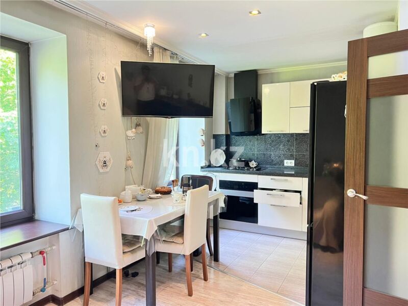 Продажа 2-комнатной квартиры, 43 м² - Продажа квартир в Михайловке Караганды - страница 4 фото 10 из 23