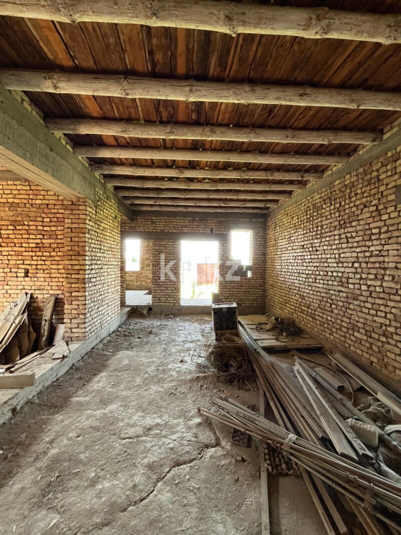 Продажа 6-комнатного дома, 210 м² - Продажа домов, коттеджей в Аль-Фарабийском р-не Шымкента фото 12 из 18