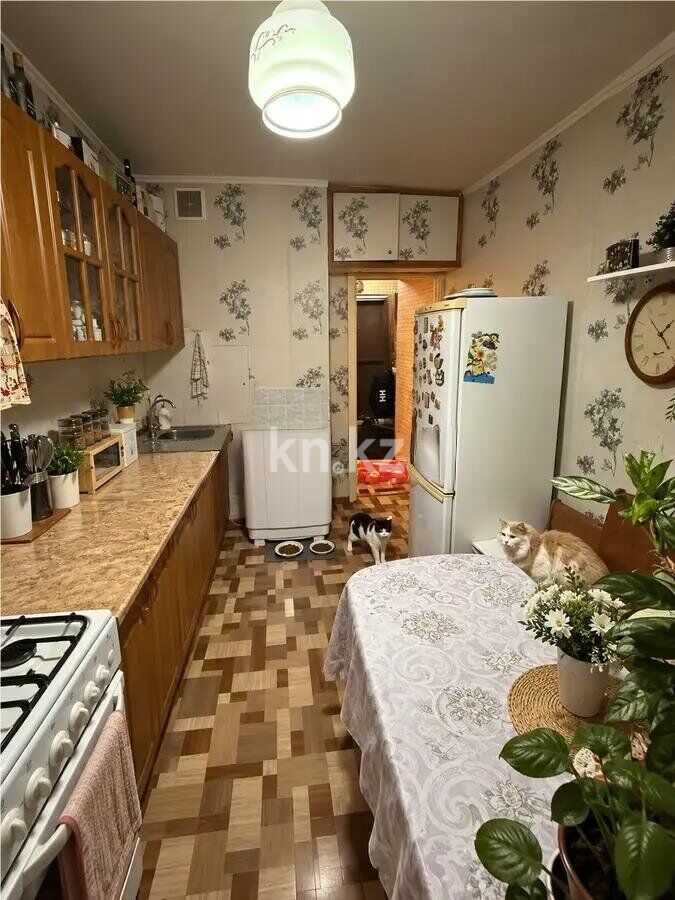 Продажа 1-комнатной квартиры, 40 м² - Продажа однокомнатных квартир в панельном доме в Казахстане - страница 2 фото 2 из 3