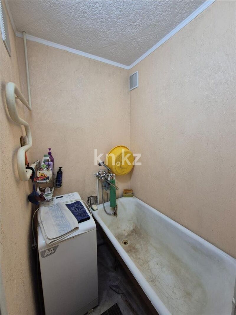 Продажа 2-комнатной квартиры, 44 м² - Продажа двухкомнатных квартир в Темиртау - страница 2 фото 9 из 13