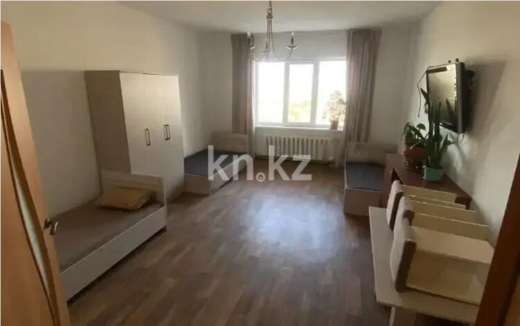 Продажа 4-комнатной квартиры, 132 м² - Продажа квартир в монолитном доме в Алматы - страница 5 фото 1 из 4