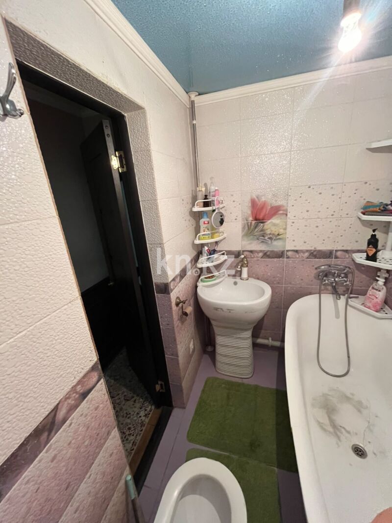 Продажа 3-комнатной квартиры, 60 м² - Продажа квартир в Казахстане - страница 9 фото 1 из 9