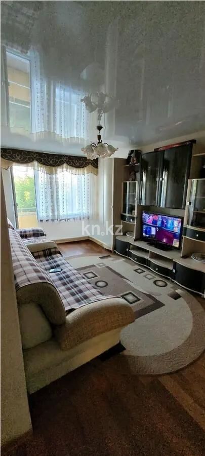 Продажа 3-комнатной квартиры, 58 м² - Продажа трехкомнатных квартир на Юго-Востоке Караганды - страница 18 фото 1 из 7