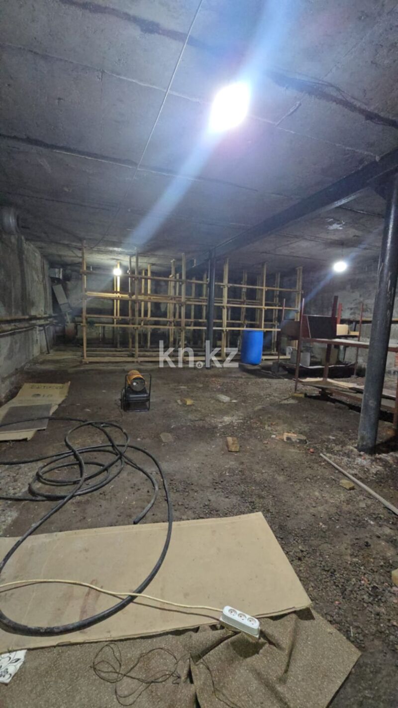Продажа базы, 600 м² - Продажа гаражей в Темиртау фото 2 из 10