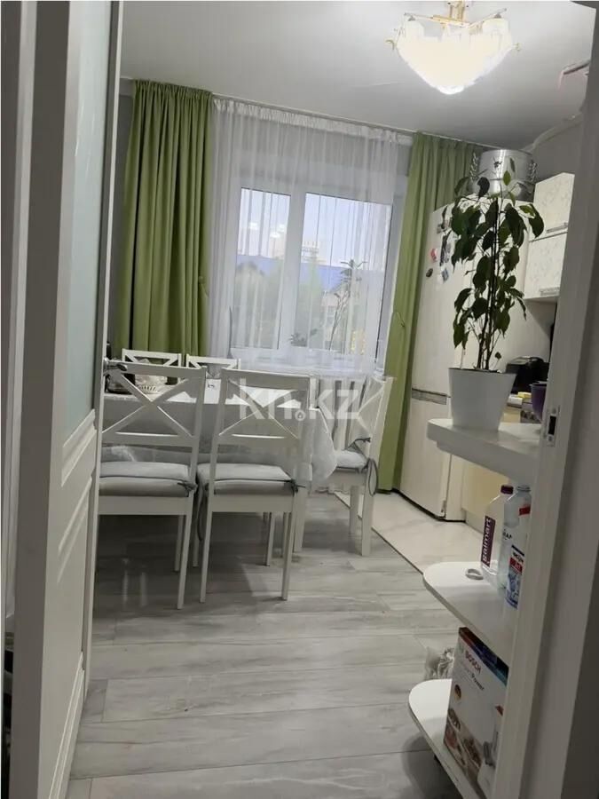 Продажа 3-комнатной квартиры, 74.2 м² - Продажа квартир в кирпичном доме в Казахстане - страница 338 фото 2 из 3