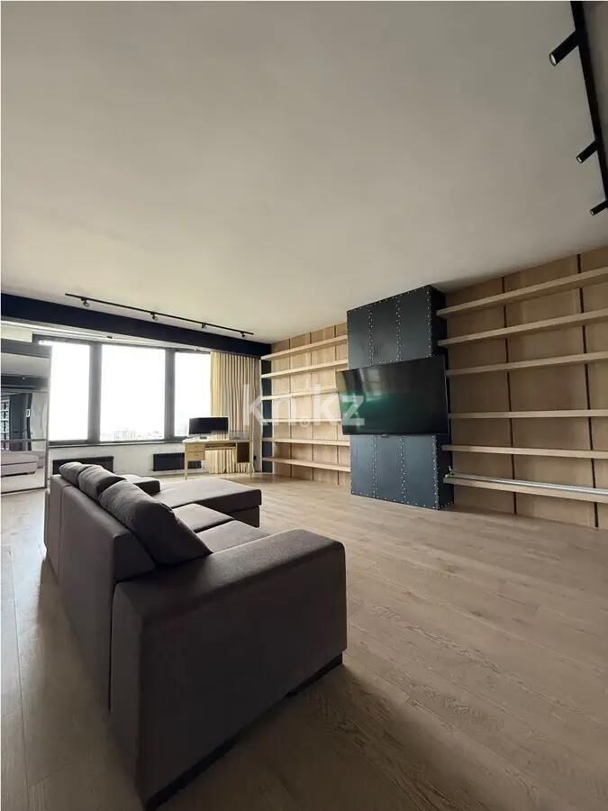 Продажа 4-комнатной квартиры, 320 м² - Продажа квартир в монолитно-каркасном доме в Алматы - страница 45 фото 1 из 7
