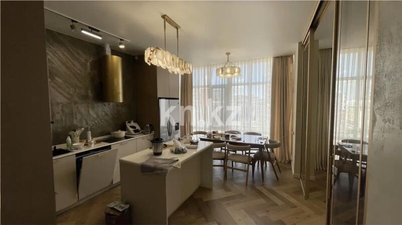 Продажа 5-комнатной квартиры, 185 м² - Продажа пятикомнатных и более квартир в р-не Нура Астаны фото 2 из 3
