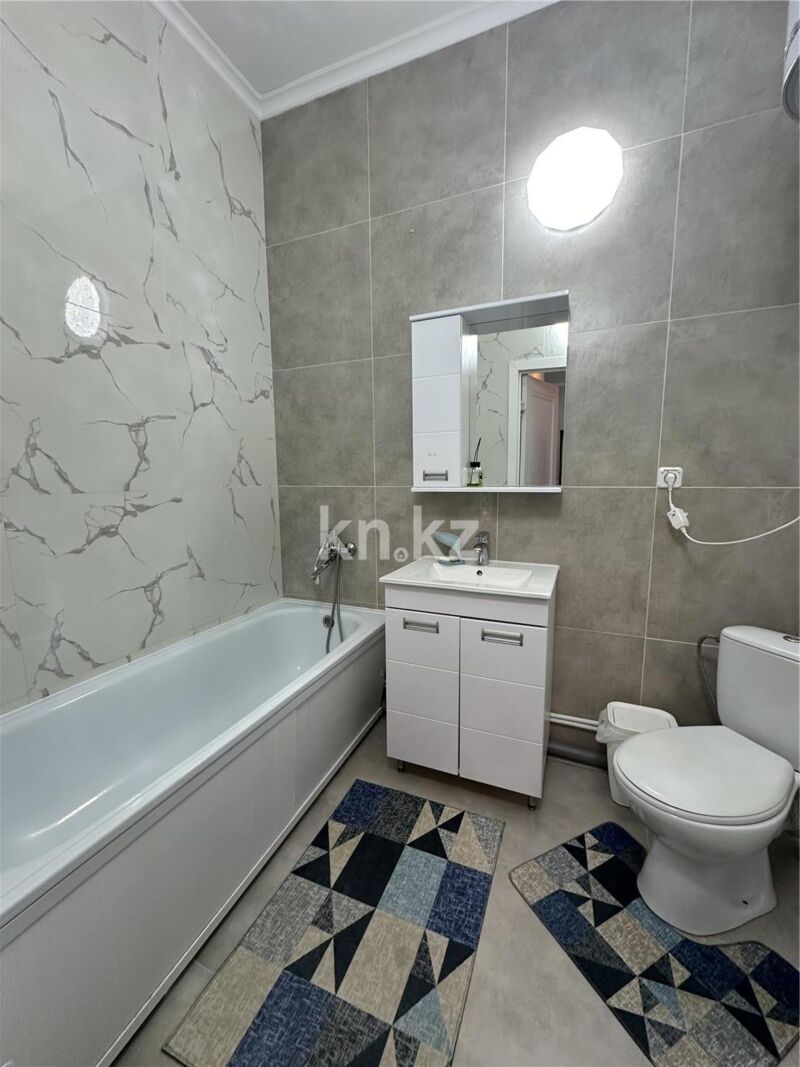 Продажа 5-комнатной квартиры, 109 м² - Продажа квартир в блочном доме в Караганде фото 10 из 12