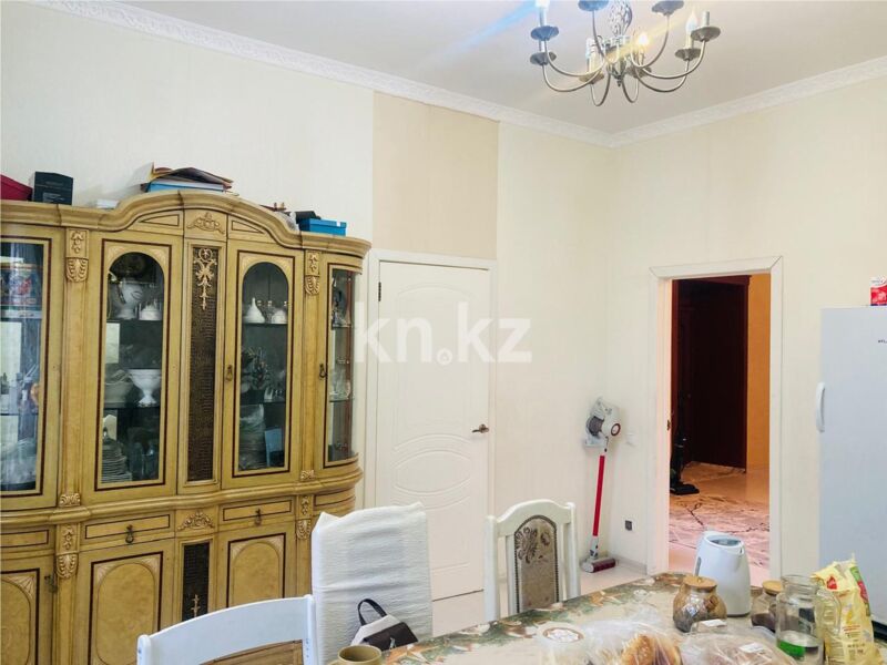 Продажа 6-комнатного дома, 245 м² - Продажа домов, коттеджей в Караганде - страница 7 фото 16 из 31
