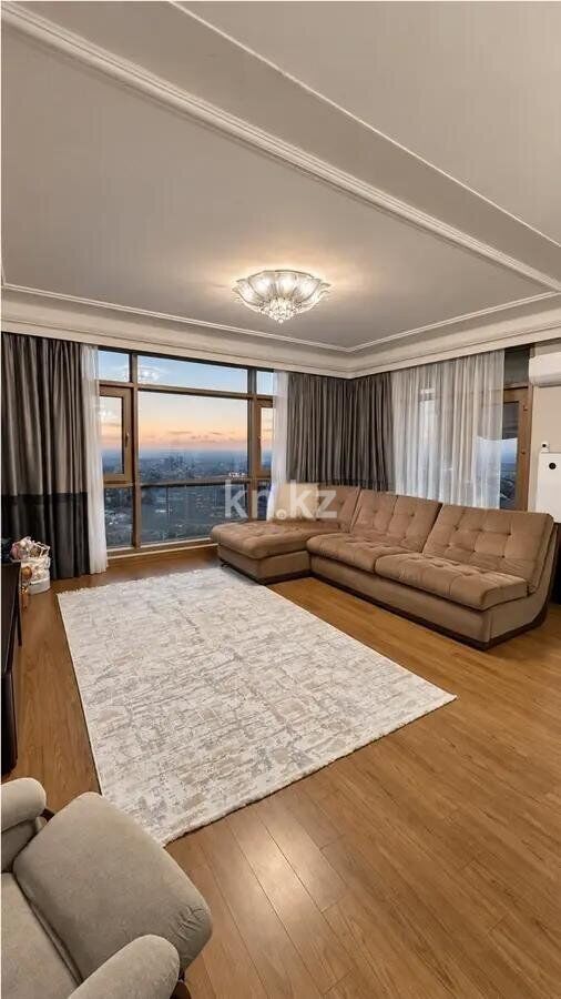 Продажа 4-комнатной квартиры, 130 м² - Продажа квартир в новостройках Алматы - страница 13 фото 1 из 3