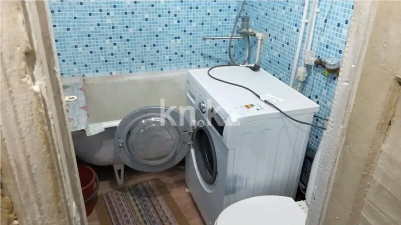 Продажа 3-комнатной квартиры, 42 м² - Продажа офисных и торговых помещений в Абае фото 6 из 8