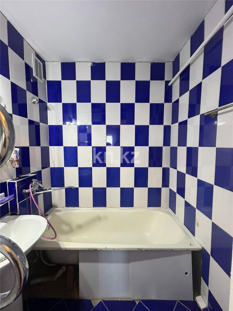 Продажа 1-комнатной квартиры, 38 м² - Продажа однокомнатных квартир в панельном доме в Караганде - страница 8 фото 5 из 6