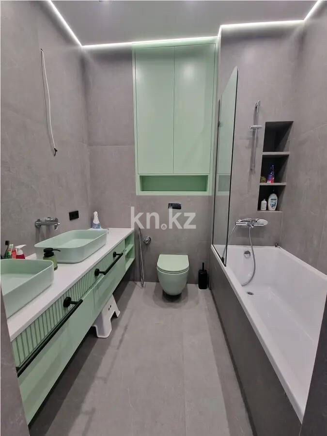 Продажа 6-комнатной квартиры, 213 м² - Продажа пятикомнатных и более квартир в монолитно-каркасном доме в Астане - страница 2 фото 8 из 13