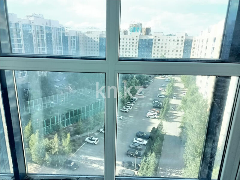 Продажа 5-комнатной квартиры, 200 м² - Продажа пятикомнатных и более квартир в монолитно-каркасном доме в Астане фото 19 из 47