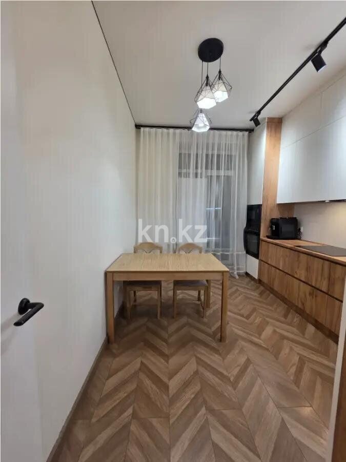 Продажа 3-комнатной квартиры, 86 м² - Продажа трехкомнатных квартир от собственников в Астане фото 4 из 9