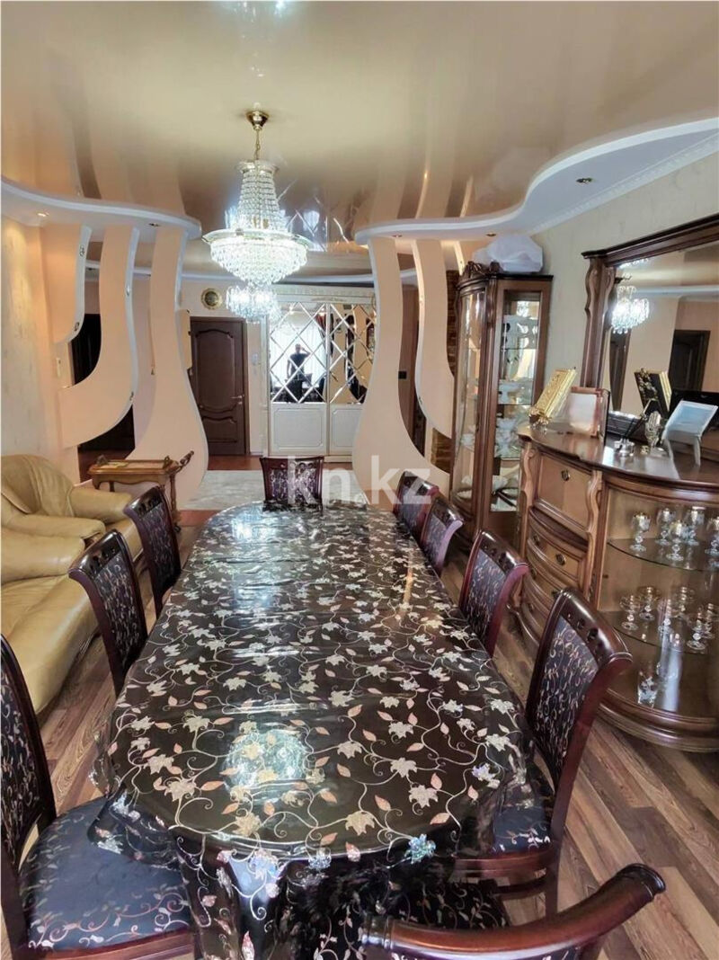 Продажа 4-комнатной квартиры, 124 м² - Продажа четырехкомнатных квартир в монолитно-каркасном доме в Караганде фото 2 из 19