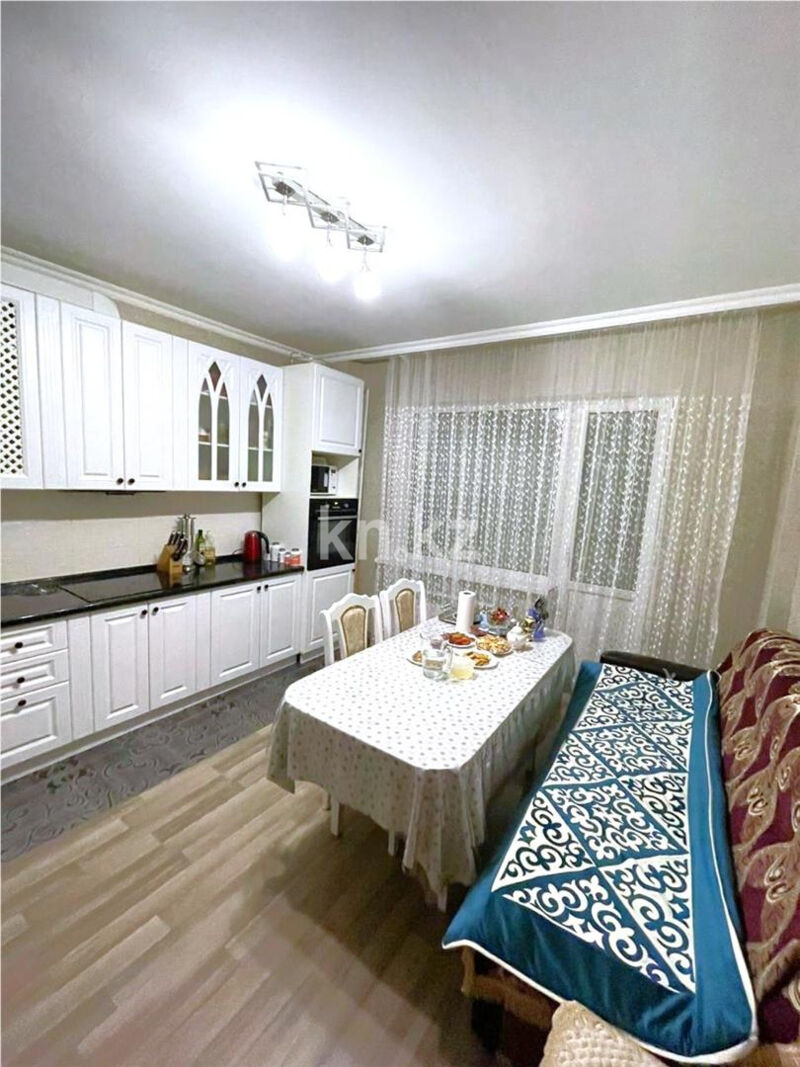 Продажа 3-комнатной квартиры, 92 м² - Продажа квартир в блочном доме в Караганде - страница 2 фото 5 из 10