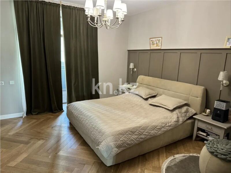 Продажа 4-комнатной квартиры, 200 м² - Продажа четырехкомнатных квартир в кирпичном доме в Казахстане - страница 4 фото 2 из 7