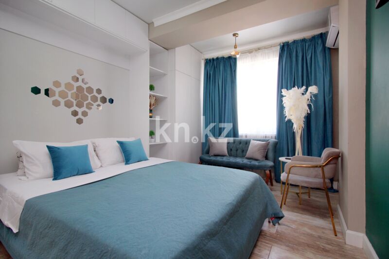Аренда 1-комнатной квартиры посуточно, 35 м² - Аренда квартир посуточно в Алмалинском р-не Алматы - страница 2 фото 3 из 4