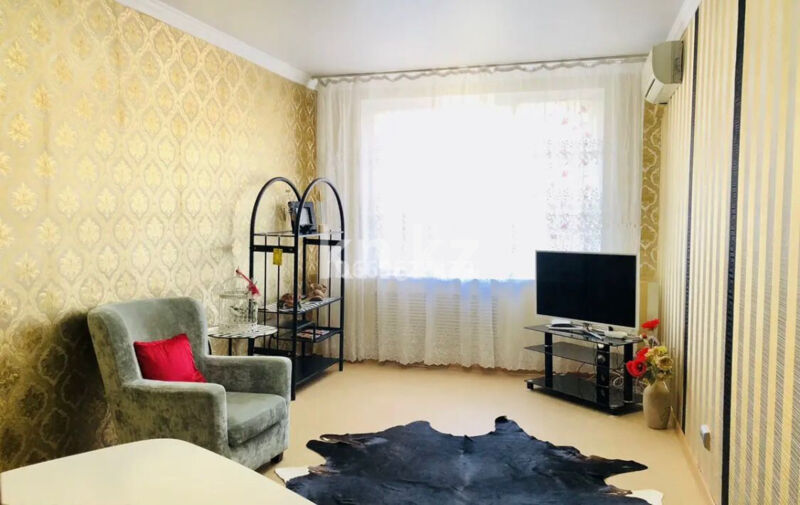 Аренда 2-комнатной квартиры посуточно, 55 м² - Аренда двухкомнатных квартир посуточно в Казахстане - страница 2 фото 1 из 10