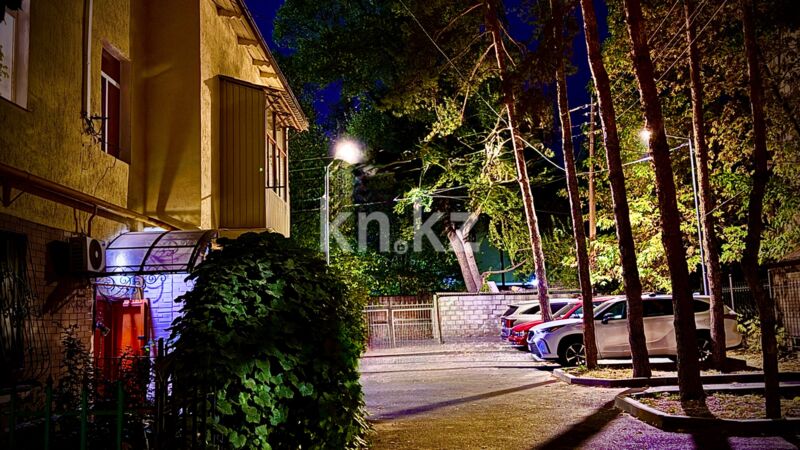 Аренда 3-комнатной квартиры, 65 м² - Аренда квартир помесячно в Алматы фото 2 из 12