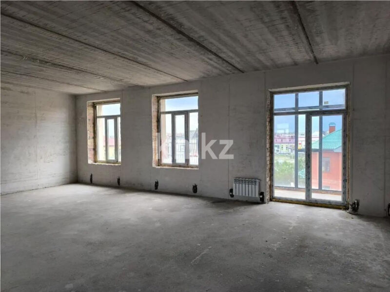 Продажа 4-комнатной квартиры, 125 м² - Продажа четырехкомнатных квартир в кирпичном доме в Караганде - страница 5 фото 1 из 2