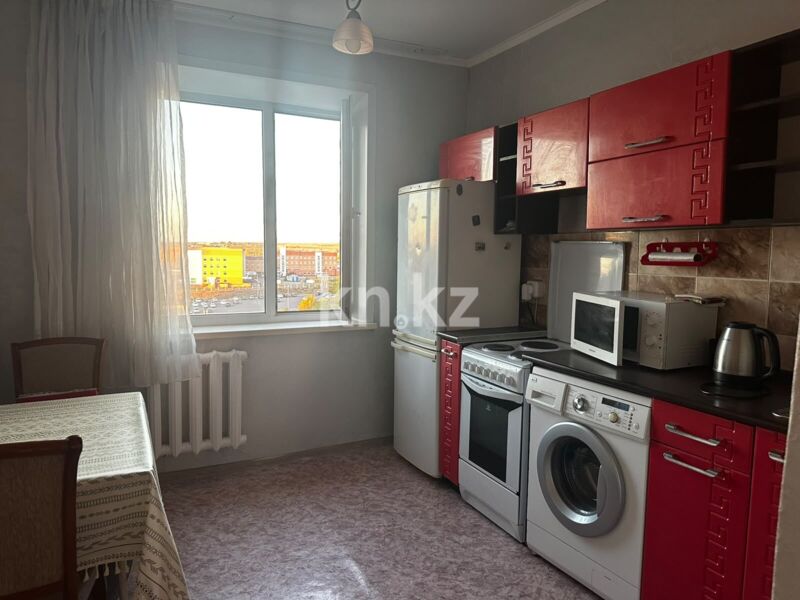 Продажа 1-комнатной квартиры, 38 м² - Продажа однокомнатных квартир на Юго-Востоке Караганды - страница 2 фото 1 из 28