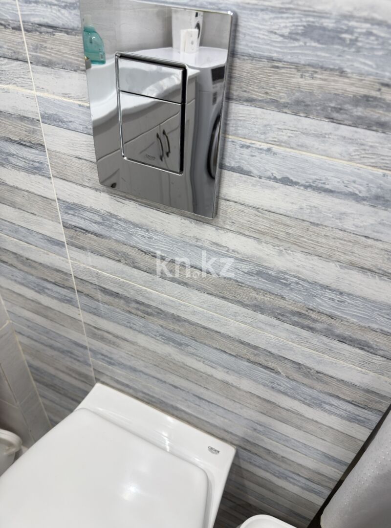 Продажа 2-комнатной квартиры, 68 м² - Продажа двухкомнатных квартир на Юго-Востоке Караганды - страница 9 фото 12 из 29