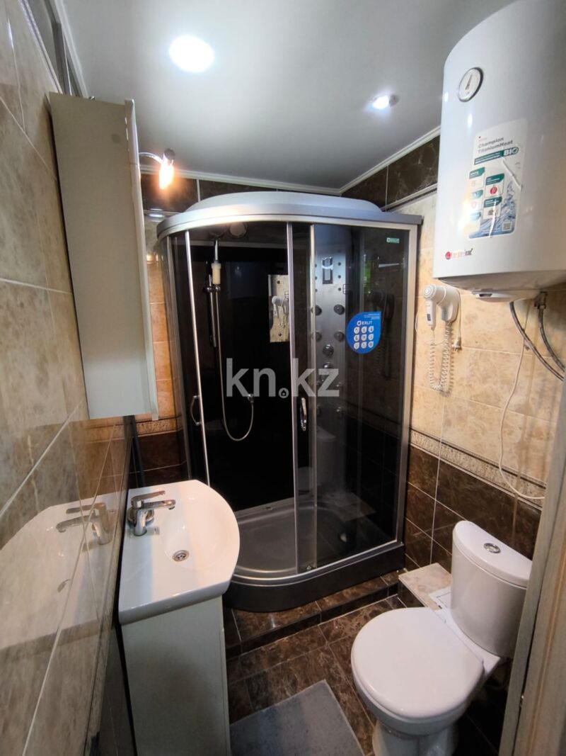 Продажа 1-комнатной квартиры, 31 м² - Продажа однокомнатных квартир в панельном доме в Караганде - страница 10 фото 16 из 19