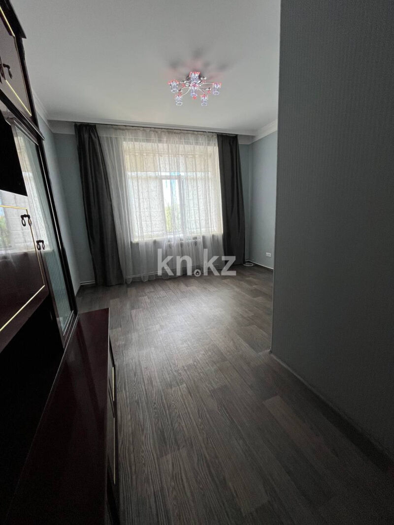 Продажа 4-комнатной квартиры, 136 м² - Продажа квартир в районе Михайловка в Караганде фото 9 из 23