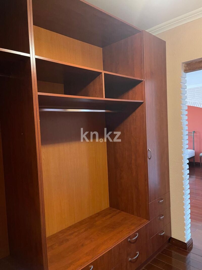 Аренда 2-комнатной квартиры, 137 м² - Аренда недвижимости в Алматы фото 12 из 17