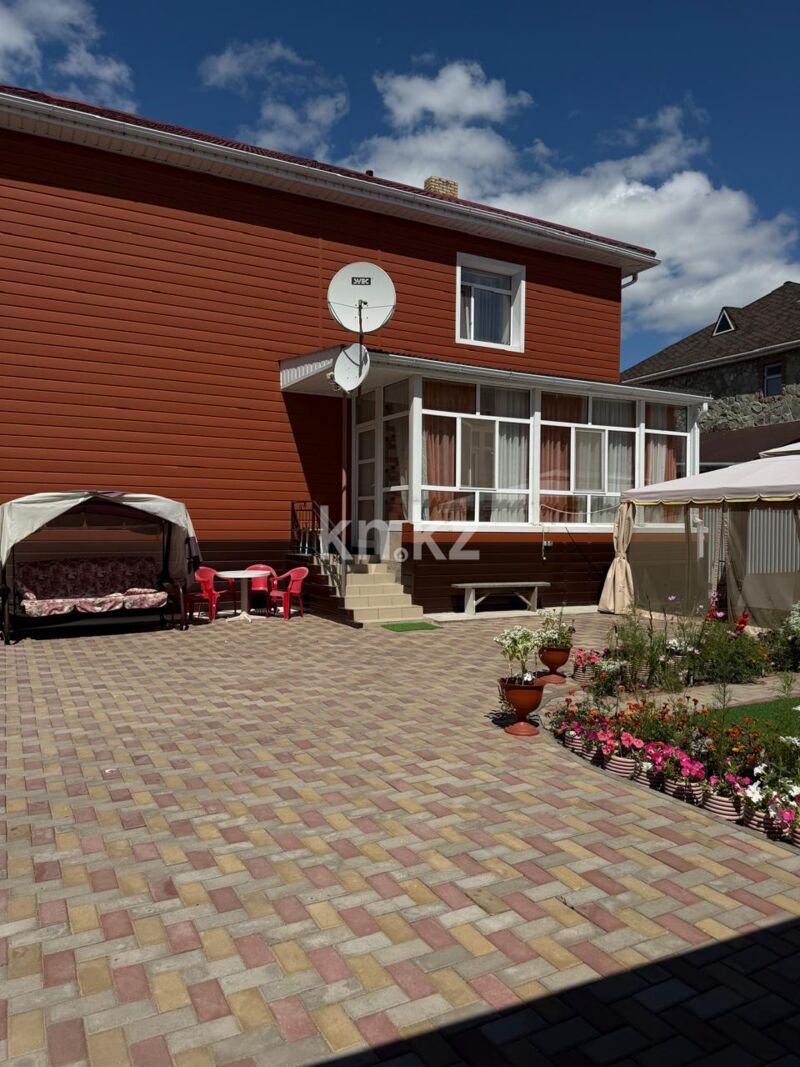 Продажа 7-комнатного дома, 370 м² - Продажа домов, коттеджей в Караганде фото 9 из 32