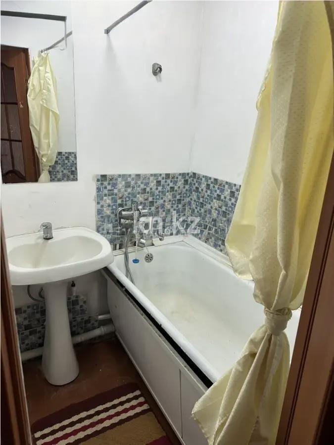 Продажа 1-комнатной квартиры, 32 м² - Продажа однокомнатных квартир в панельном доме в Караганде - страница 4 фото 3 из 4