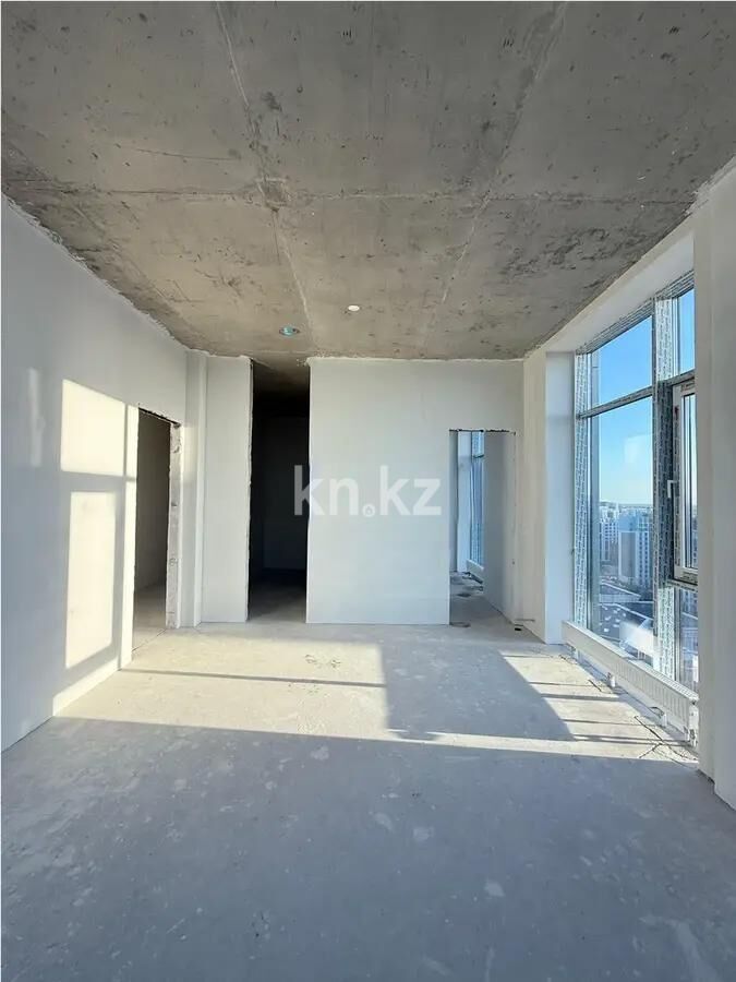 Продажа 7-комнатной квартиры, 423 м² - Продажа пятикомнатных и более квартир в блочном доме в Астане фото 1 из 7