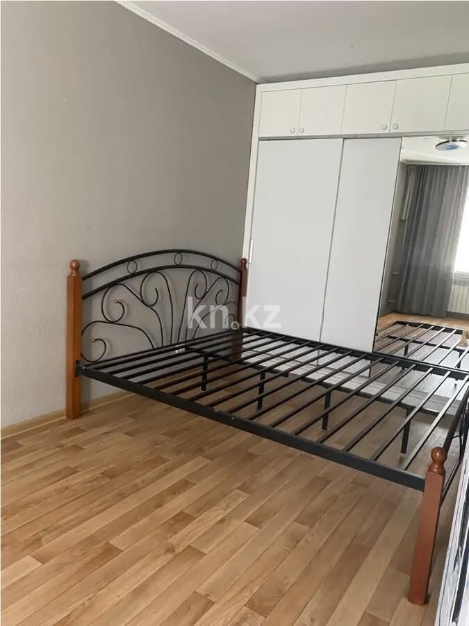 Продажа 2-комнатной квартиры, 44 м² - Продажа двухкомнатных квартир в кирпичном доме в Караганде фото 2 из 6