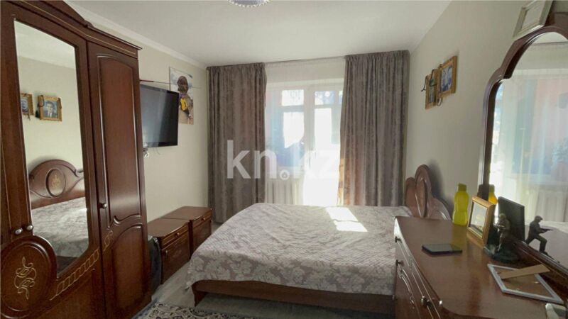 Продажа 3-комнатной квартиры, 65 м² - Продажа трехкомнатных квартир в Майкудуке Караганды - страница 8 фото 4 из 11